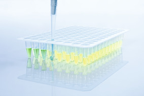 Visual pipetting control.